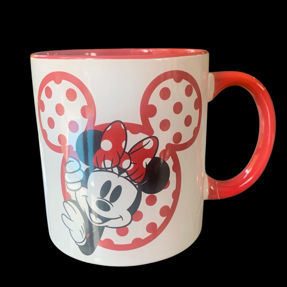 Disney Minnie Mouse Large 20 Oz Coffee Mug Red White New. NWOT